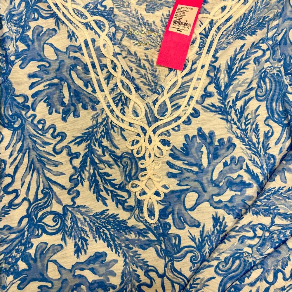 Lilly Pulitzer Blue and Cream Floral Resort tunic - Picture 2 of 3